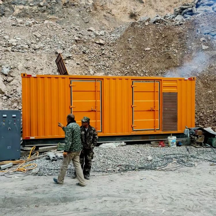 福安如何选择适合自己的 800KW 柴油发电机组?